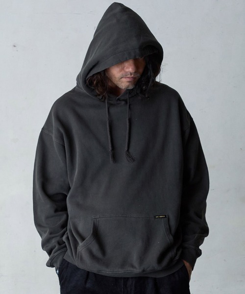 EGO TRIPPING(エゴトリッピング)の「mpa3821- CW PARKA パーカー(パーカー・メンズ・ブラック・46/48)」の2枚目の写真