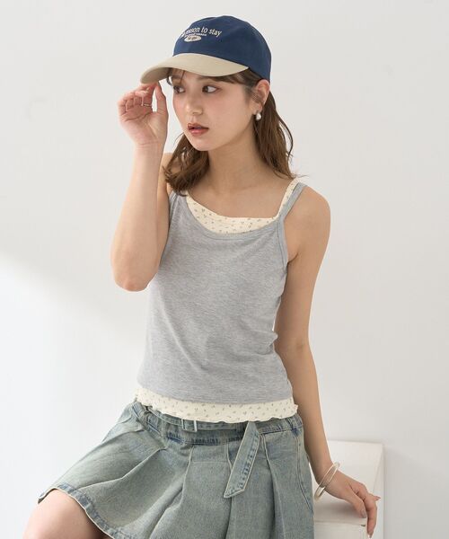 earth music&ecology（アースミュージックアンドエコロジー）の「レイヤードキャミソール（キャミソール・レディース・グレー/アイボリー・M/S）」の4枚目の写真