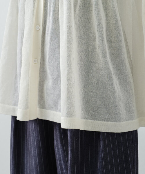 WILLOW（ウィロー）の「【willow】2WAYシアーペプラムパフスリーブニット（ニット/セーター・レディース・オフホワイト/ブラック/オレンジ・ONE SIZE）」の5枚目の写真