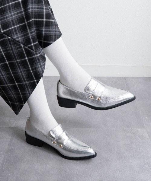 Fabby fabby（ファビィーファビィー）の「ローファーマニッシュシューズ（ローファー・レディース・シルバー/ゴールド/レオパード/ブラック/ブラック系その他/オフホワイト・LARGE/MEDIUM/SMALL）」の19枚目の写真