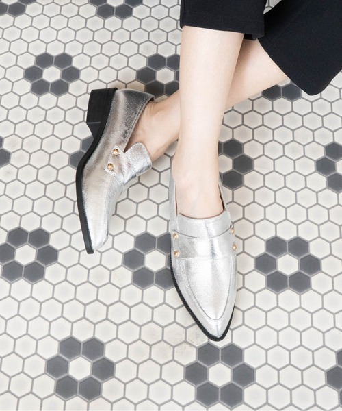 Fabby fabby（ファビィーファビィー）の「ローファーマニッシュシューズ（ローファー・レディース・シルバー/ゴールド/レオパード/ブラック/ブラック系その他/オフホワイト・LARGE/MEDIUM/SMALL）」の12枚目の写真