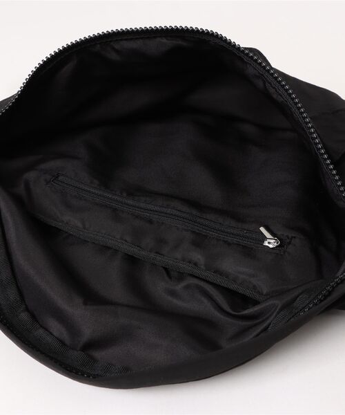 【タイムサービス‼️】ブラック ボディバッグ・ウエストポーチ VICTORINOX ビクトリノックス バッグ ボディバッグ ウエスト