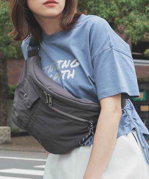 Honeys（ハニーズ）の「ボディバッグ（ボディバッグ/ウエストポーチ・レディース・アイボリー/ブラック/ダークグレー・FREE）」の3枚目の写真