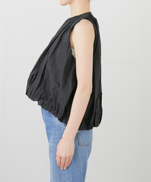 La TOTALITE(ラトータリテ)の「【洗える】ne Quittez pas/ヌキテパ BALLOON TOP(シャツ/ブラウス・レディース・ホワイト/ブラック・FREE)」の14枚目の写真