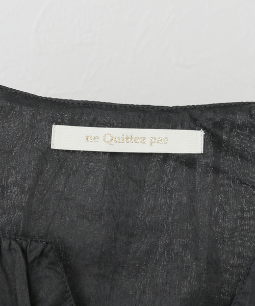 La TOTALITE(ラトータリテ)の「【洗える】ne Quittez pas/ヌキテパ BALLOON TOP(シャツ/ブラウス・レディース・ホワイト/ブラック・FREE)」の19枚目の写真