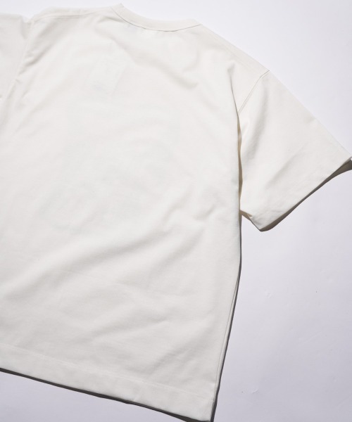 NANGA(ナンガ)の「NANGA / ナンガ ECOHYBRID TEE (SBM PT) エコハイブリッドティー(Tシャツ/カットソー・メンズ・ブラック/ホワイト/ピンク/ネイビー・MEDIUM/LARGE/X-LARGE)」の12枚目の写真