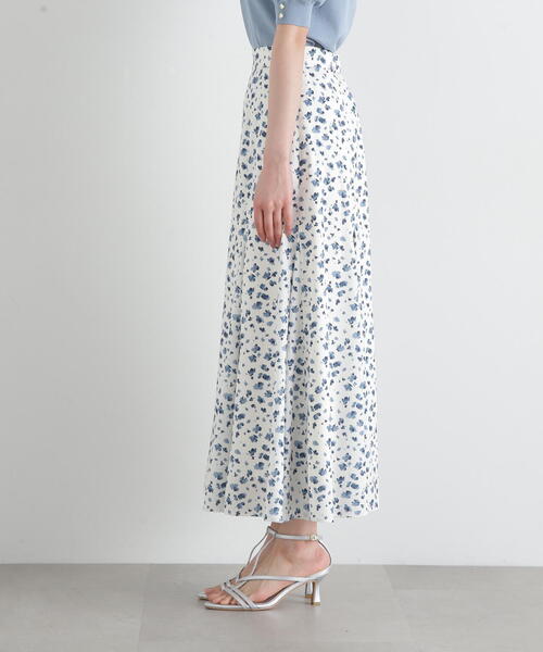 PROPORTION BODY DRESSING（プロポーションボディドレッシング）の「小花柄マチフレアスカート（スカート・レディース・ネイビー/ホワイト・MEDIUM/SMALL/P/S）」の11枚目の写真