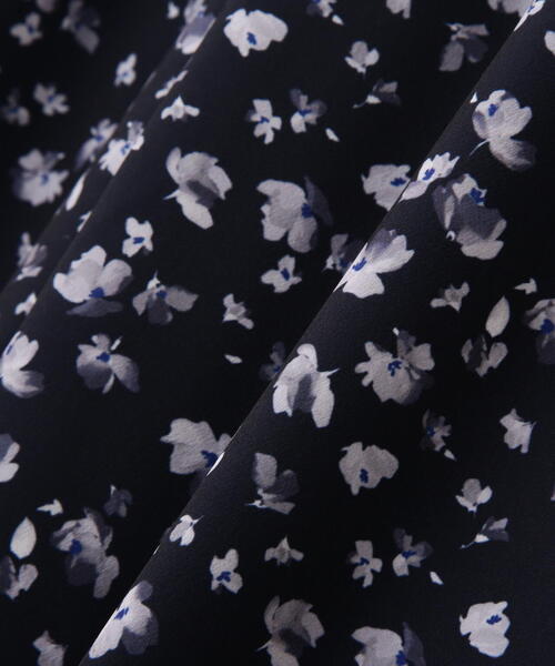 PROPORTION BODY DRESSING（プロポーションボディドレッシング）の「小花柄マチフレアスカート（スカート・レディース・ネイビー/ホワイト・MEDIUM/SMALL/P/S）」の20枚目の写真