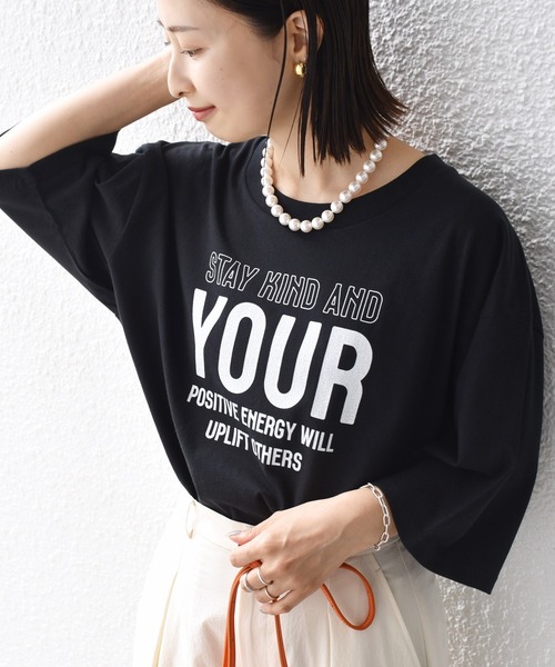 SHIPS.me(シップスミー)の「【ZOZO限定】SHIPS.me:ビッグ ワード プリント TEE(Tシャツ/カットソー・レディース・ホワイト系その他/ホワイト×レッド/ブラック×ホワイト/ブラック系その他・L/M/S/XL)」の3枚目の写真