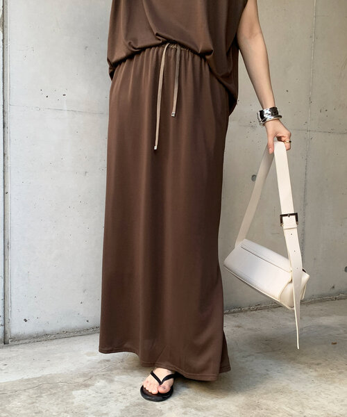 DouDou（ドゥドゥ）の「【セットアップ可】ソフトロングスカート（スカート・レディース・ブラック/レッド/ブラウン・FREE）」の19枚目の写真