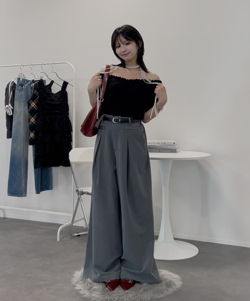nui nullu(ヌイヌル)の「【nui nullu】センタータックヘビーワイドスラックスパンツ(スラックス・レディース・ブラック/アイボリー/チャコールグレー・S/M/L)」の7枚目の写真