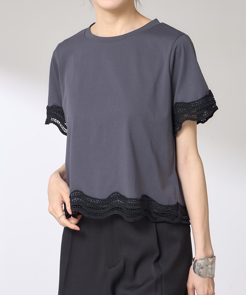 &. NOSTALGIA(アンドドットノスタルジア)の「【ZOZO限定】ヘムレースTシャツ(接触冷感・UVカット)(Tシャツ/カットソー・レディース・ブラック/ホワイト/チャコールグレー・M)」の6枚目の写真