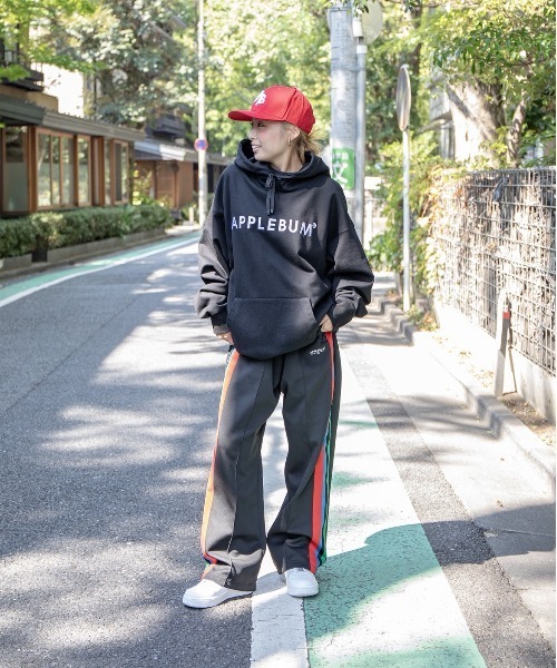 APPLEBUM（アップルバム）の「Logo Sweat Parka（パーカー・メンズ・アッシュグレー/ブラック/ネイビー・XX-LARGE/X-LARGE/LARGE/MEDIUM）」の4枚目の写真