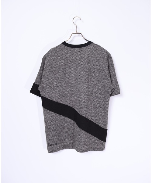 MMMM(エムエムエムエム)の「MMMM/グリッティジャガードスラッシュT・スリット刺繍T(Tシャツ/カットソー・メンズ・ブラック/グレー系その他/ブラック系その他/チャコールグレー/ホワイト系その他/ホワイト・LARGE/MEDIUM)」の15枚目の写真