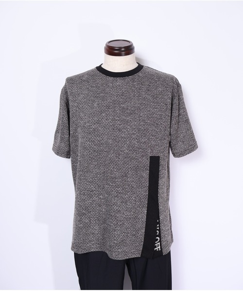 MMMM(エムエムエムエム)の「MMMM/グリッティジャガードスラッシュT・スリット刺繍T(Tシャツ/カットソー・メンズ・ブラック/グレー系その他/ブラック系その他/チャコールグレー/ホワイト系その他/ホワイト・LARGE/MEDIUM)」の16枚目の写真