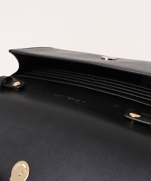 MICHAEL KORS(マイケルコース)の「CARSON LG WALLET ON A CHAIN クロスボディ(ショルダーバッグ・レディース・ベージュ系・FREE)」の5枚目の写真