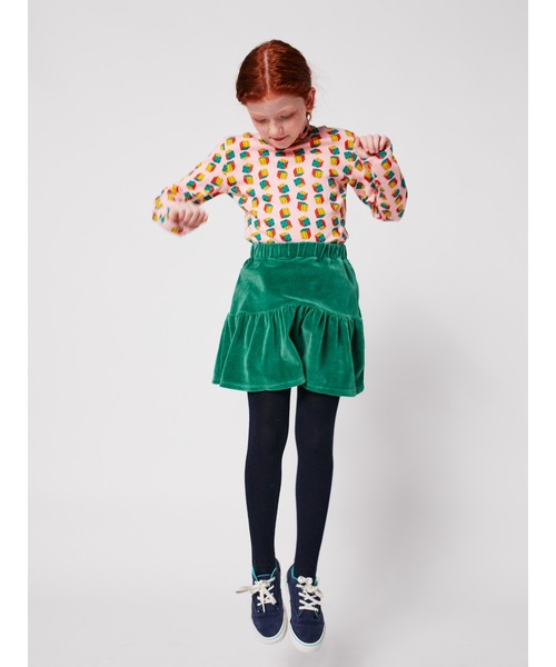 BOBO CHOSES(ボボショーズ)の「Clover velvet skirt(スカート・キッズ・グリーン・4-5YEAR/6-7YEAR/8-9y/2-3YEAR/12-13y/10-11y)」の4枚目の写真