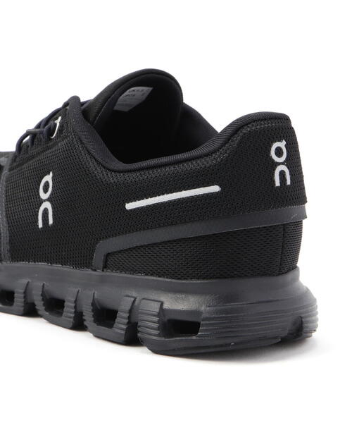 On(オン)の「On/オン Cloud 6 (MEN'S) クラウド6(スニーカー・メンズ・ブラック・27.0cm/28.0cm/26.0cm)」の12枚目の写真