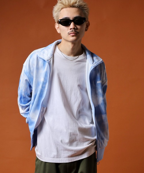 NERDY（ノルディ）の「モノグラムウォーターカラートラックトップ（ジャージ・メンズ・ブルー/パープル・M/S）」の19枚目の写真