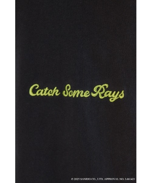 RODEO CROWNS WIDE BOWL（ロデオクラウンズワイドボウル）の「(サンリオキャラクターズ)SUNBURN キティ Tシャツ（Tシャツ/カットソー・レディース・ホワイト系その他/ピンク/ブラック/オフホワイト・SMALL/MEDIUM）」の10枚目の写真