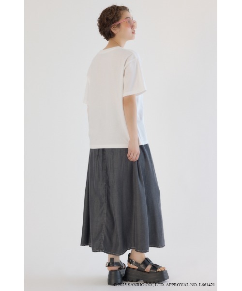 RODEO CROWNS WIDE BOWL（ロデオクラウンズワイドボウル）の「(サンリオキャラクターズ)SUNBURN キティ Tシャツ（Tシャツ/カットソー・レディース・ホワイト系その他/ピンク/ブラック/オフホワイト・SMALL/MEDIUM）」の20枚目の写真