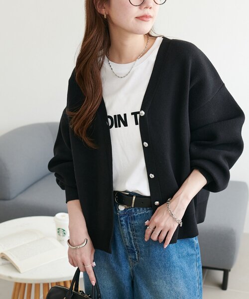 DISCOAT(ディスコート)の「メタル釦スウェットライクカーディガン(カーディガン/ボレロ・レディース・グレー/アイボリー/ブラック・FREE)」の18枚目の写真