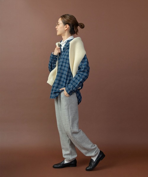 PAR ICI(パーリッシィ)の「ネルチェック 丸襟ボタンダウンシャツ(シャツ/ブラウス・レディース・ブルー/アイボリー・FREE)」の19枚目の写真