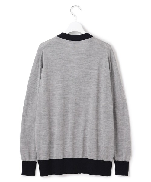 23区（ニジュウサンク）の「【洗える】サステナブルウール Vネック バイカラー カーディガン（カーディガン/ボレロ・レディース・ライトグレー系5/ネイビー系5・44/46）」の8枚目の写真