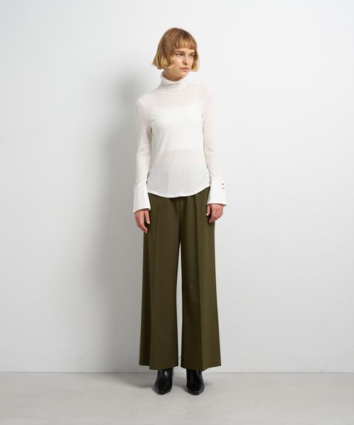 LANVIN en Bleu(ランバンオンブルー)の「カシミヤシルクカフスコンビカットソー(Tシャツ/カットソー・レディース・ブラック/オフホワイト・38)」の3枚目の写真