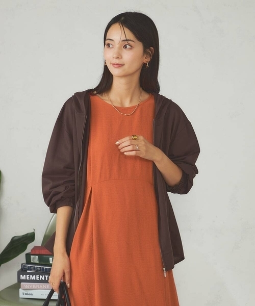 a.v.v（アーヴェヴェ）の「バックフレアシアーパーカー（パーカー・レディース・ネイビー/ブラウン/グレー系その他・40/38/36）」の14枚目の写真