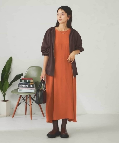 a.v.v（アーヴェヴェ）の「バックフレアシアーパーカー（パーカー・レディース・ネイビー/ブラウン/グレー系その他・40/38/36）」の16枚目の写真