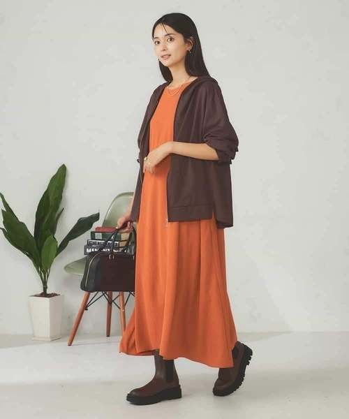 a.v.v（アーヴェヴェ）の「バックフレアシアーパーカー（パーカー・レディース・ネイビー/ブラウン/グレー系その他・40/38/36）」の17枚目の写真