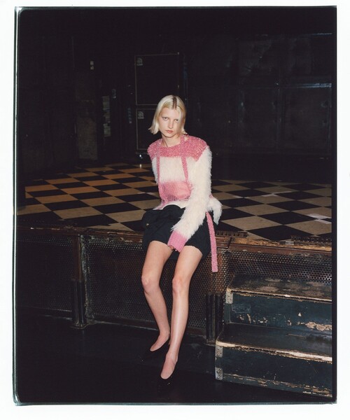 maturely（マチュアリー）の「【2/5再値下げ】maturely / スリーヤーン ボウタイ ロングスリーブ（ニット/セーター・レディース・ピンク/グリーン・ONE SIZE）」の4枚目の写真