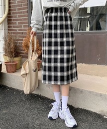 BLACK COMME des GARCONS ひざ丈スカート 黒 2125425L0008 BLACK COMME des GARCONSのスカートを使った人気ファッション