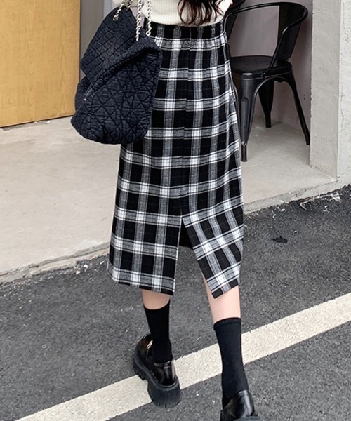 shoppinggo(ショッピングゴー)の「チェッ格子柄 Aラインスカートレデイーズ ミディアム 膝丈 スリットチェックスカート(スカート・レディース・ブラック/ブラウン・M)」の11枚目の写真