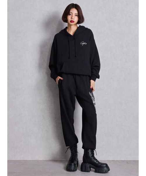 GYDA(ジェイダ)の「【WEB限定】Murphy’s BUNNYスウェットパーカー(パーカー・レディース・オフホワイト/ネイビー/ブラック・FREE)」の20枚目の写真