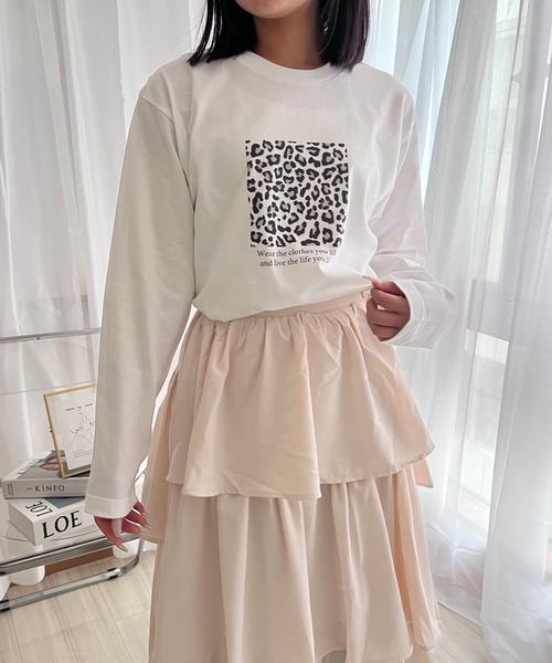 cuorequal（クオレコール）の「英字レオパードデザインロンT／長袖Tシャツ（Tシャツ/カットソー・レディース・ホワイト・MEDIUM）」の4枚目の写真