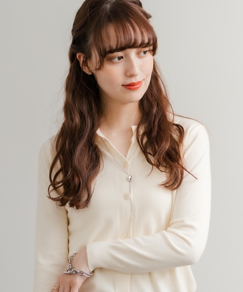 Rocky Monroe(ロッキーモンロー)の「ライトクルーネック長袖ニットカーディガン(カーディガン/ボレロ・レディース・アイボリー/ベージュ/キャメル/ホワイト/サックスブルー/グレー/ブラウン/ブラック/グリーン/オレンジ/ピンク・FREE)」の22枚目の写真