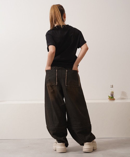 1111clothing(ワンフォークロージング)の「2WAY ダブルニー ワイドカーブパンツ / 2WAY Double Knee Wide Curve Pants(その他パンツ・メンズ・ブラック/カモフラージュ・M/L)」の13枚目の写真