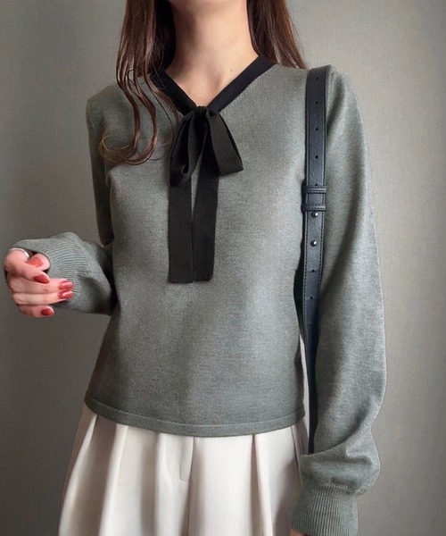 junoah(ジュノア)の「リボンボウタイニットトップス(ニット/セーター・レディース・チャコール/アイボリー/ブラック・LARGE/MEDIUM)」の3枚目の写真
