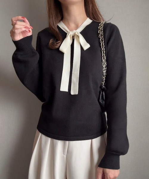 junoah(ジュノア)の「リボンボウタイニットトップス(ニット/セーター・レディース・チャコール/アイボリー/ブラック・LARGE/MEDIUM)」の2枚目の写真