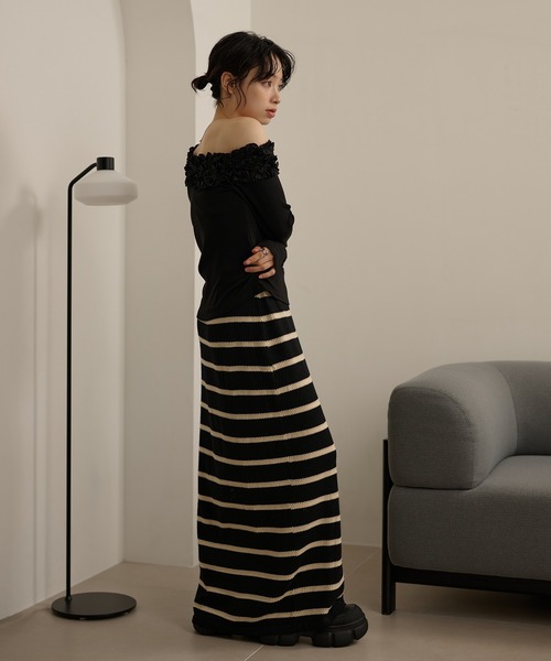 LAULEN(ローレン)の「frill neck one shoulder tops /フリルネックワンショルダー長袖カットトップス(Tシャツ/カットソー・レディース・グレー/アイボリー/ブラック・FREE)」の5枚目の写真