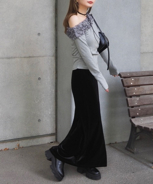 LAULEN(ローレン)の「frill neck one shoulder tops /フリルネックワンショルダー長袖カットトップス(Tシャツ/カットソー・レディース・グレー/アイボリー/ブラック・FREE)」の13枚目の写真