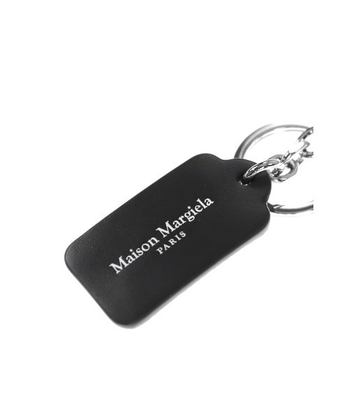 Maison Margiela(メゾンマルジェラ)の「DOUBLE TAG KEYRING SMALL(キーケース/キーアクセサリー・メンズ・ブラック・OS)」の3枚目の写真