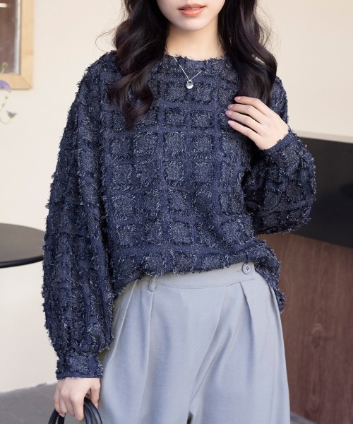 ReRe(リリ)の「フリンジ素材ニットプルオーバー(シャツ/ブラウス・レディース・ブラック/ベージュ/ネイビー・MEDIUM)」の2枚目の写真
