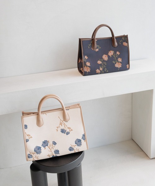 Andemiu（アンデミュウ）の「【オリジナル柄】ゴブランフラワーBAG597399（トートバッグ・レディース・ダークブラウン/ネイビー/アイボリー・FREE）」の12枚目の写真