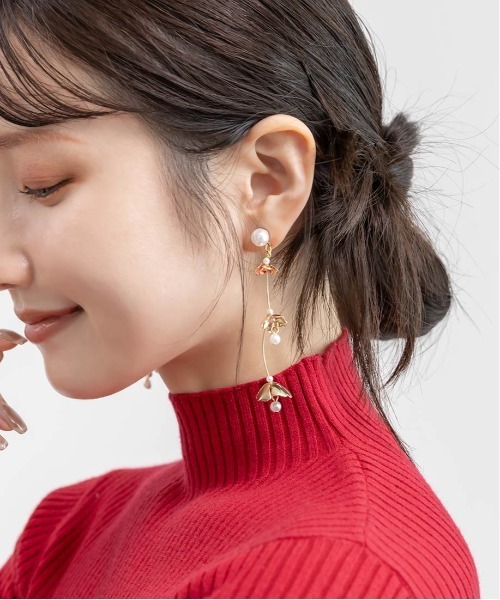 RANDA(ランダ)の「スウィングフラワーピアス(ピアス(両耳用)・レディース・シルバー/ゴールド・FREE)」の8枚目の写真