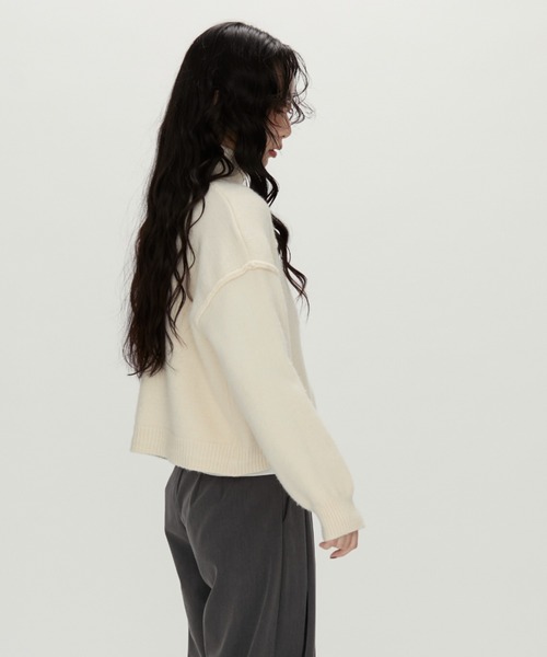 NUJOH（ヌゾ）の「Zip Mock Neck Knit Pullover /ジップモックネックニット（パーカー・レディース・アイボリー/ブラック/チャコールグレー・FREE）」の17枚目の写真