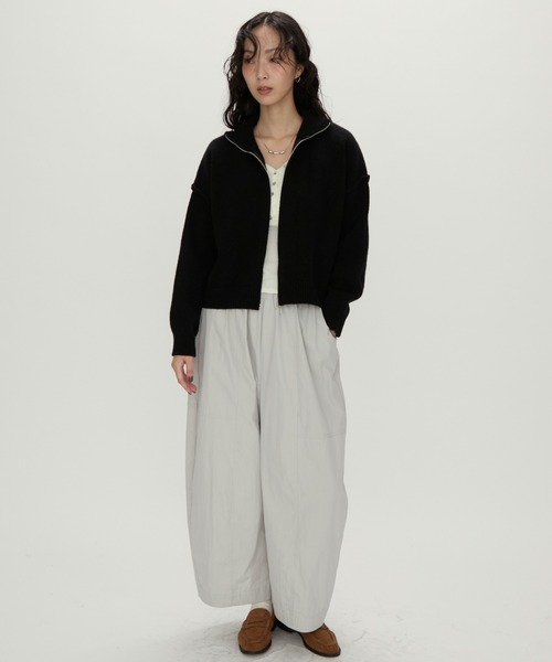 NUJOH（ヌゾ）の「Zip Mock Neck Knit Pullover /ジップモックネックニット（パーカー・レディース・アイボリー/ブラック/チャコールグレー・FREE）」の22枚目の写真