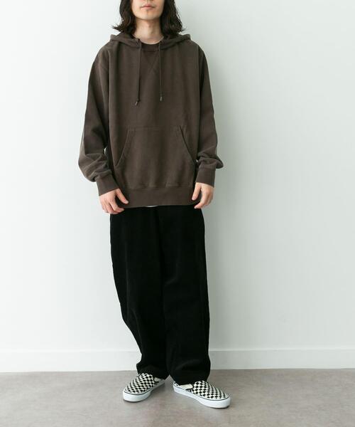 URBAN RESEARCH Sonny Label(アーバンリサーチサニーレーベル)の「コーデュロイワイドテーパードパンツ(その他パンツ・メンズ・オフホワイト/ブラック/ダークブラウン・MEDIUM/SMALL/LARGE)」の22枚目の写真